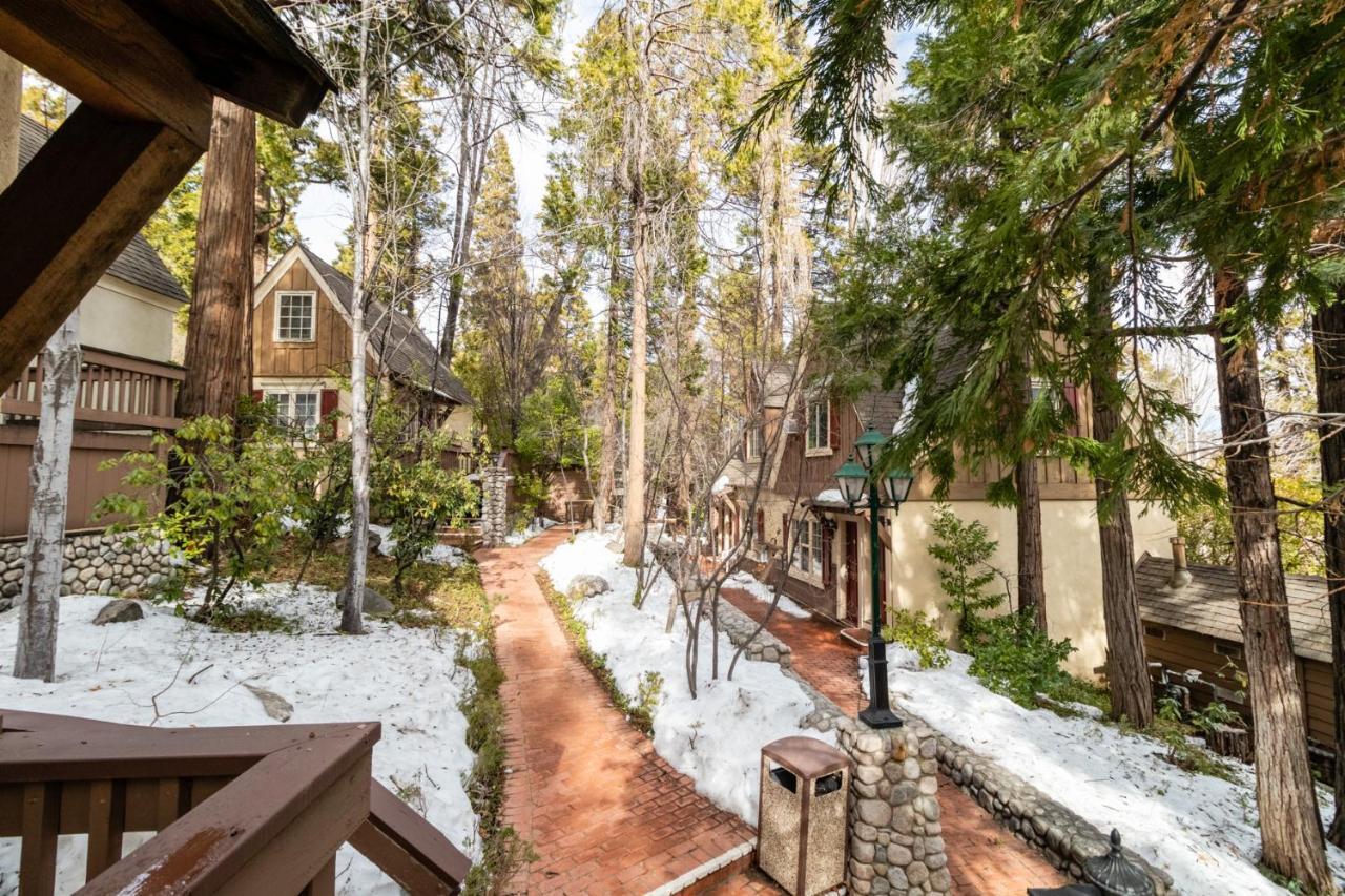 Saddleback Inn At Lake Arrowhead Ngoại thất bức ảnh