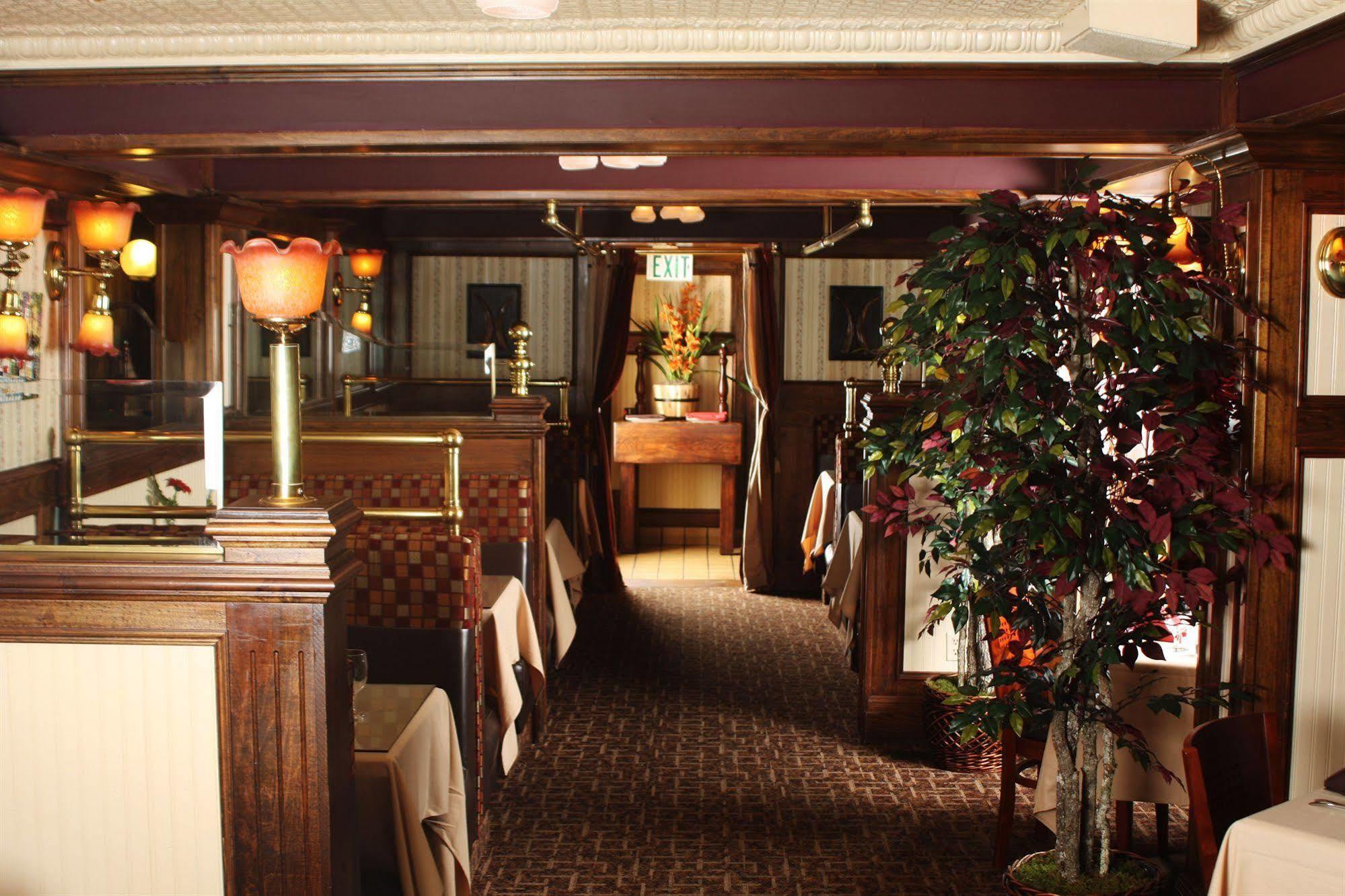 Saddleback Inn At Lake Arrowhead Ngoại thất bức ảnh